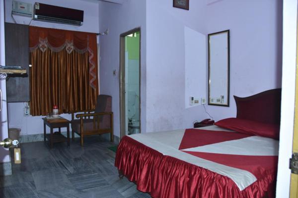 Hotel Sambit Palace بوهفانيشفار المظهر الخارجي الصورة