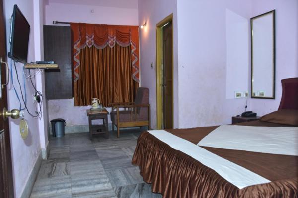 Hotel Sambit Palace بوهفانيشفار المظهر الخارجي الصورة